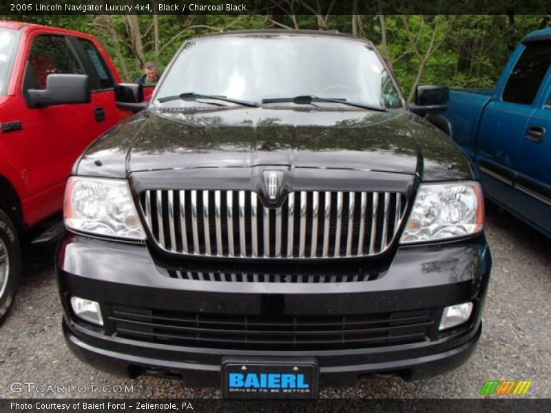 Black / Charcoal Black 2006 Lincoln Navigator Luxury 4x4