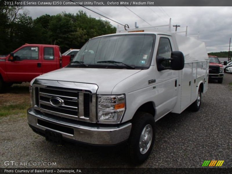 Oxford White / Medium Flint 2013 Ford E Series Cutaway E350 Commercial Utility Truck