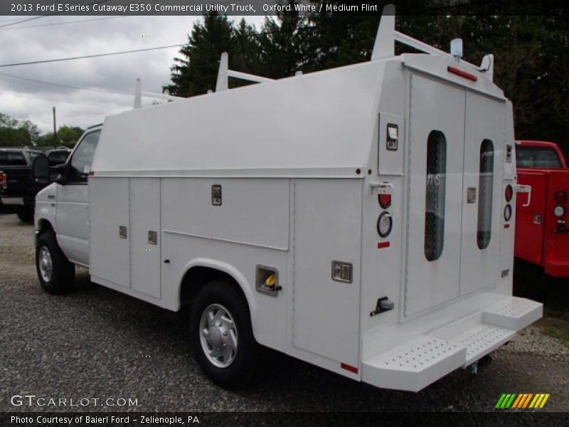 Oxford White / Medium Flint 2013 Ford E Series Cutaway E350 Commercial Utility Truck