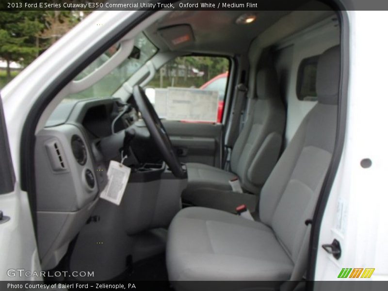 Oxford White / Medium Flint 2013 Ford E Series Cutaway E350 Commercial Utility Truck