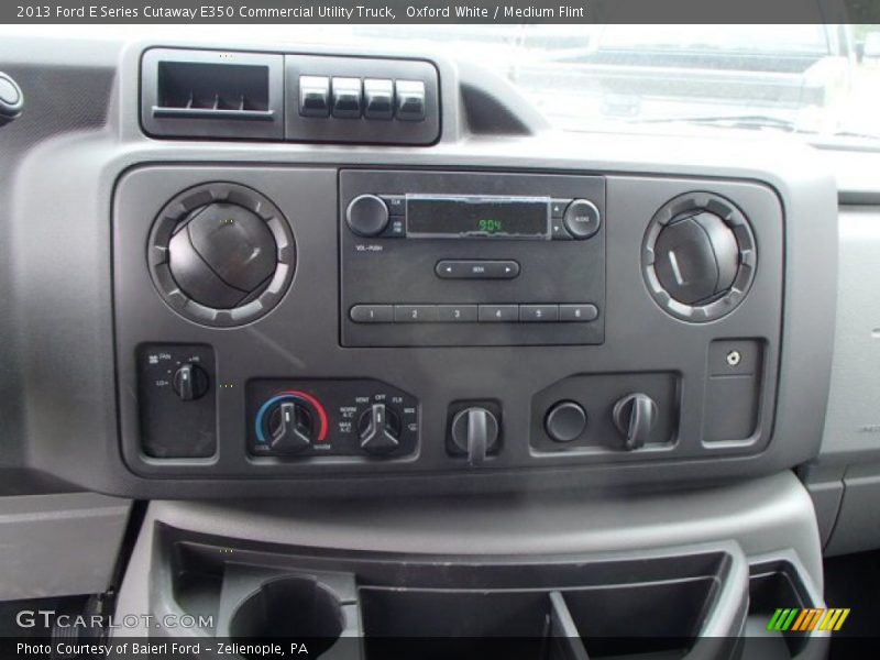 Oxford White / Medium Flint 2013 Ford E Series Cutaway E350 Commercial Utility Truck