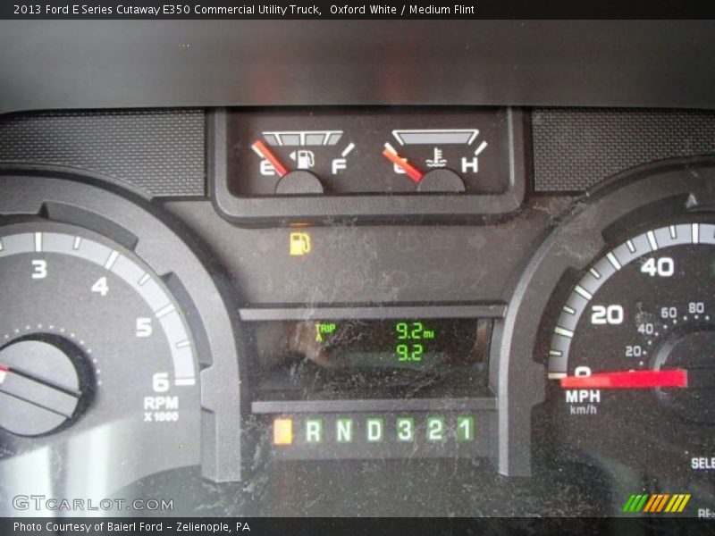 Oxford White / Medium Flint 2013 Ford E Series Cutaway E350 Commercial Utility Truck