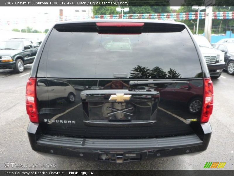Black / Light Cashmere/Ebony 2007 Chevrolet Suburban 1500 LTZ 4x4