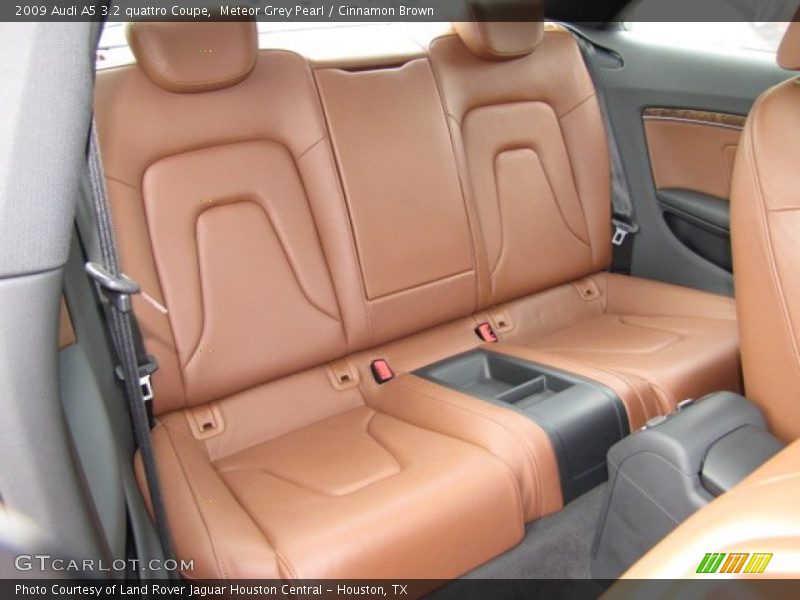 Rear Seat of 2009 A5 3.2 quattro Coupe