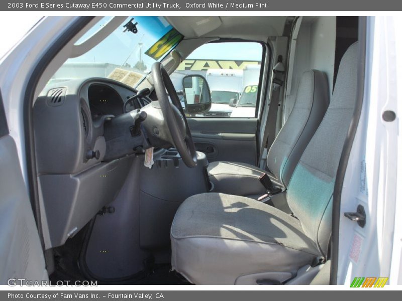 Oxford White / Medium Flint 2003 Ford E Series Cutaway E450 Commercial Utility Truck