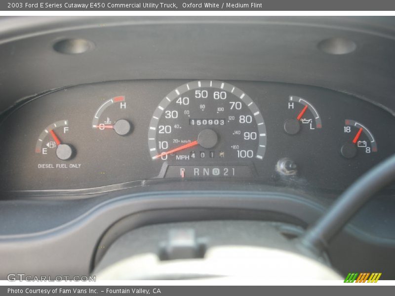 Oxford White / Medium Flint 2003 Ford E Series Cutaway E450 Commercial Utility Truck