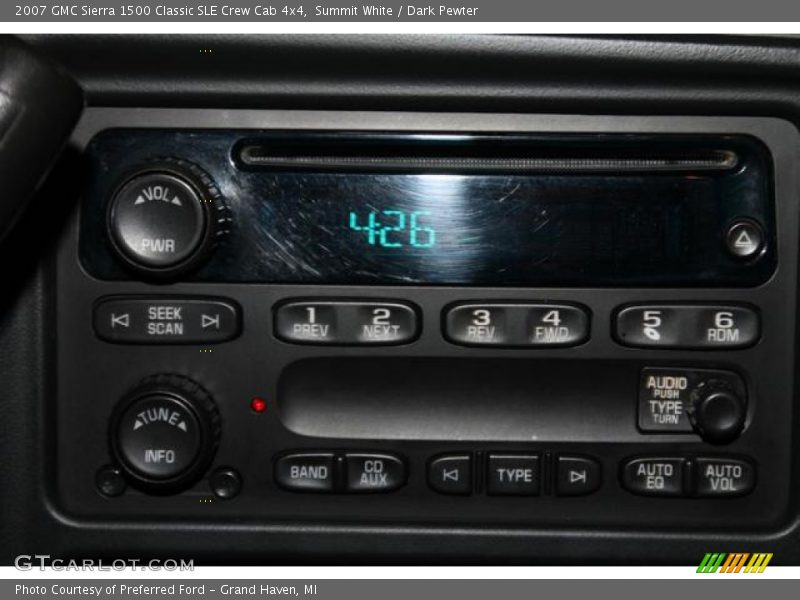 Summit White / Dark Pewter 2007 GMC Sierra 1500 Classic SLE Crew Cab 4x4