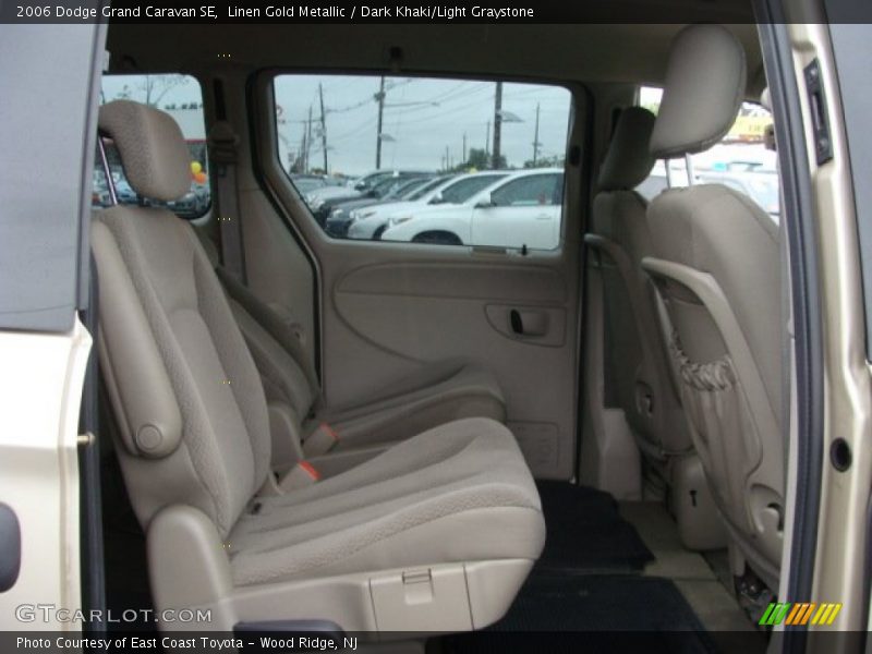 Linen Gold Metallic / Dark Khaki/Light Graystone 2006 Dodge Grand Caravan SE