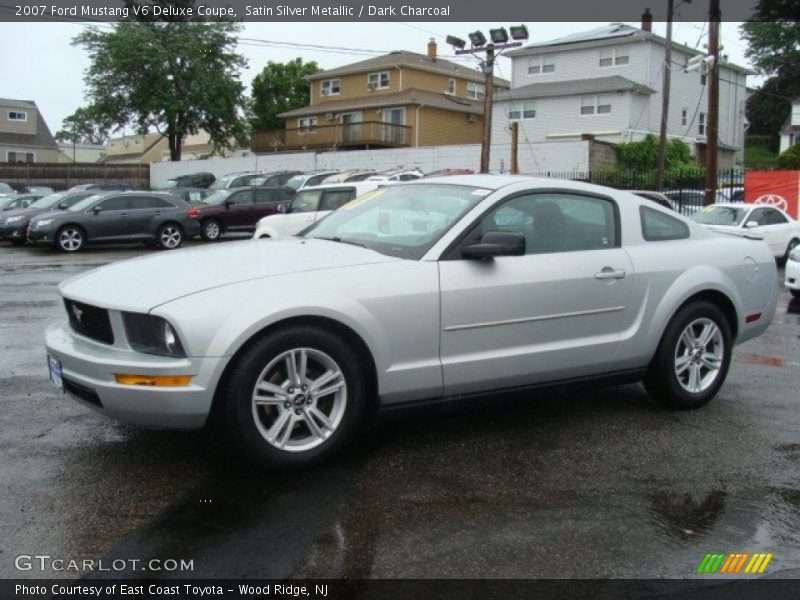 Satin Silver Metallic / Dark Charcoal 2007 Ford Mustang V6 Deluxe Coupe