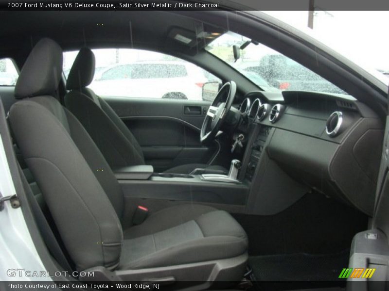 Satin Silver Metallic / Dark Charcoal 2007 Ford Mustang V6 Deluxe Coupe