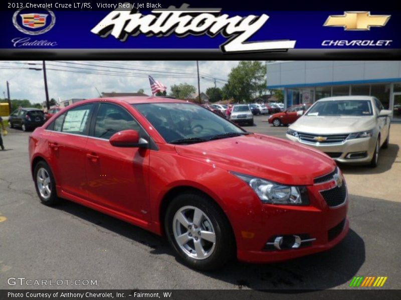 Victory Red / Jet Black 2013 Chevrolet Cruze LT/RS