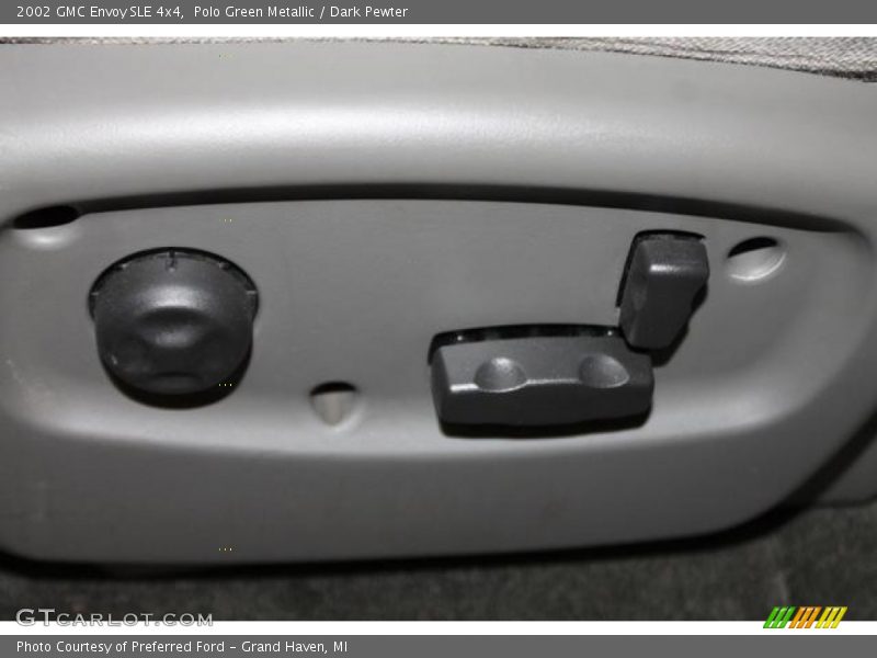 Polo Green Metallic / Dark Pewter 2002 GMC Envoy SLE 4x4