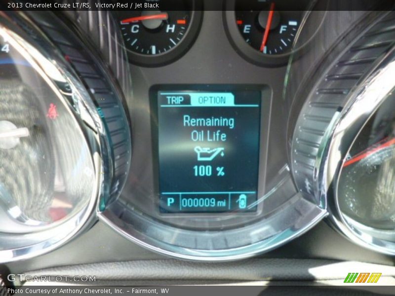 Victory Red / Jet Black 2013 Chevrolet Cruze LT/RS