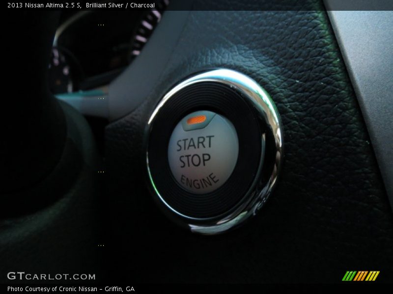 Brilliant Silver / Charcoal 2013 Nissan Altima 2.5 S