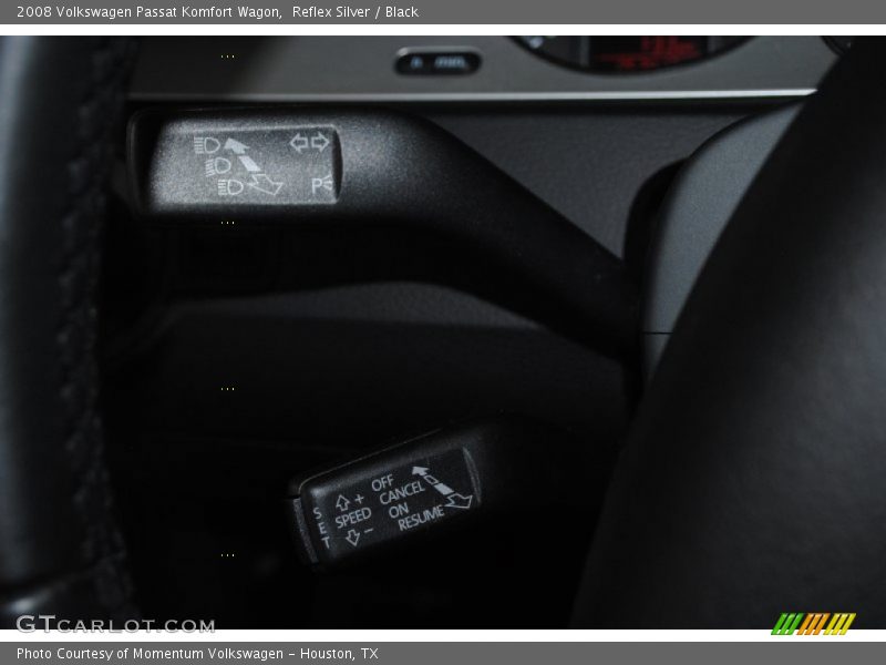 Reflex Silver / Black 2008 Volkswagen Passat Komfort Wagon