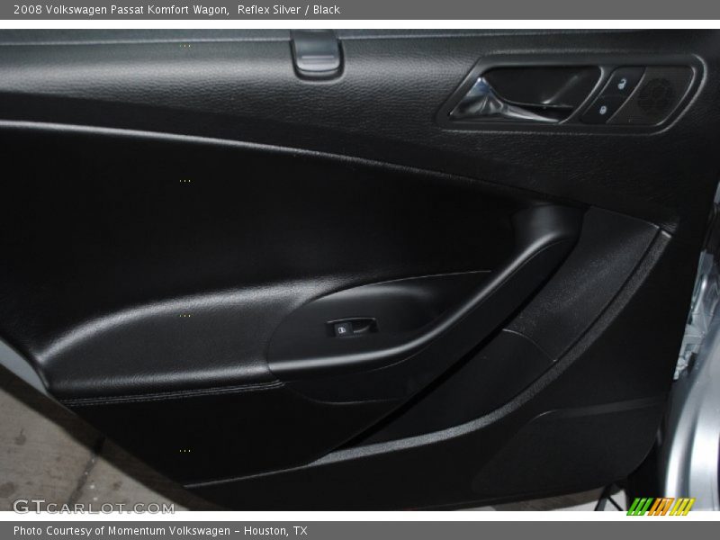 Reflex Silver / Black 2008 Volkswagen Passat Komfort Wagon