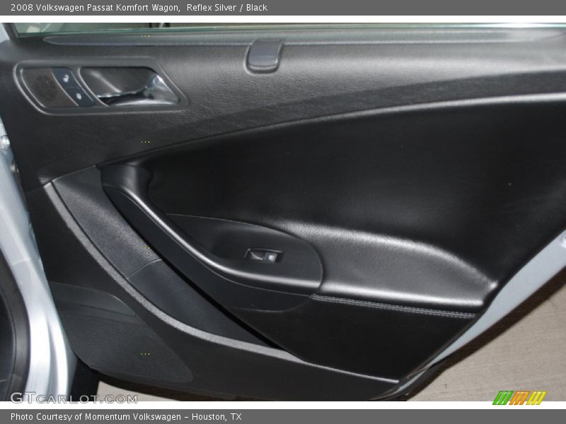 Reflex Silver / Black 2008 Volkswagen Passat Komfort Wagon