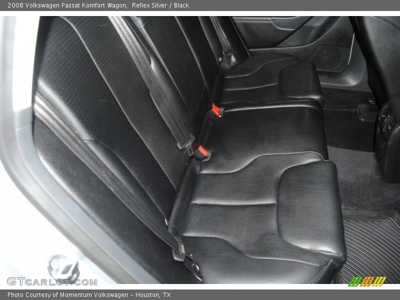Reflex Silver / Black 2008 Volkswagen Passat Komfort Wagon