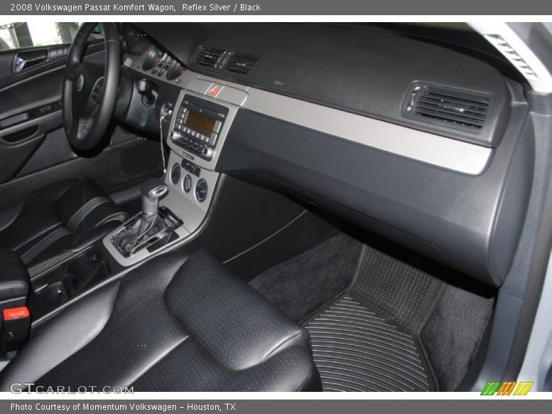 Reflex Silver / Black 2008 Volkswagen Passat Komfort Wagon