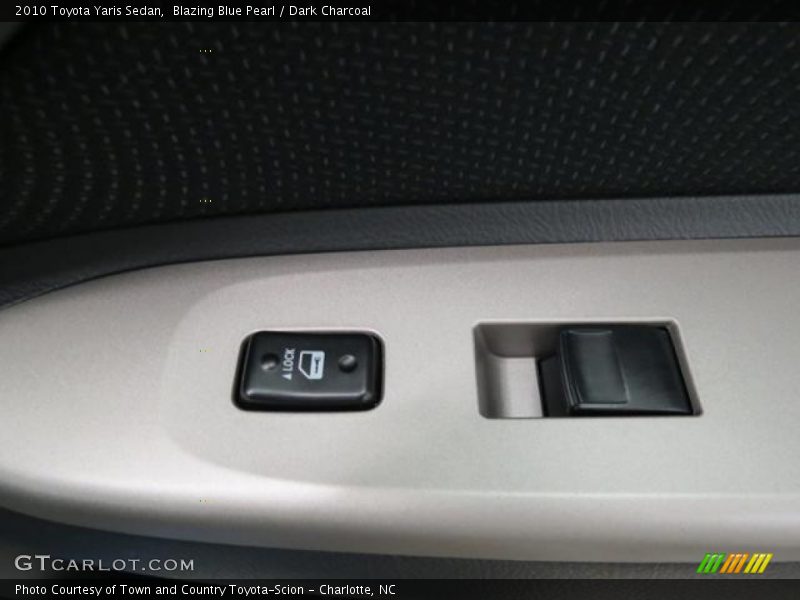 Blazing Blue Pearl / Dark Charcoal 2010 Toyota Yaris Sedan