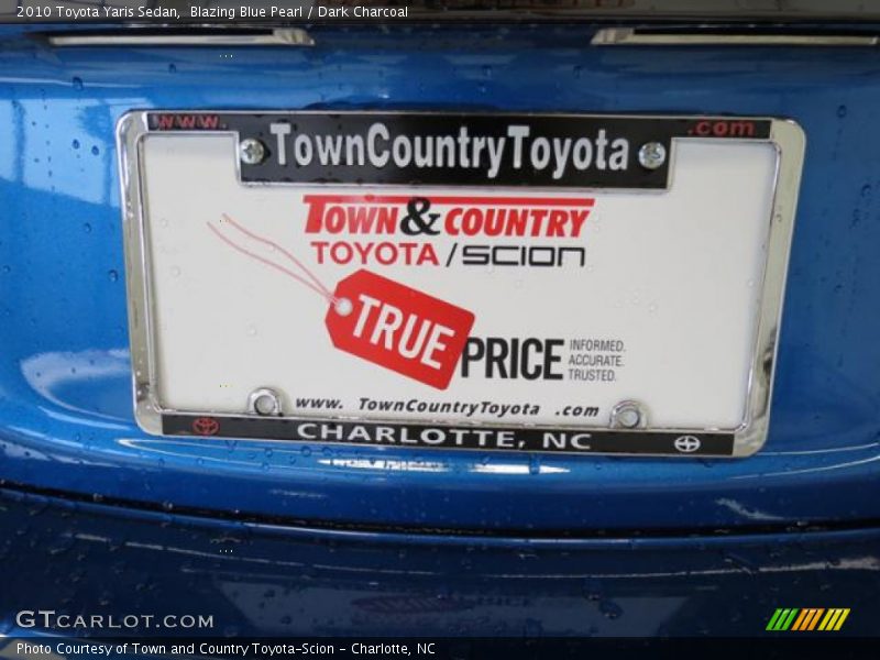 Blazing Blue Pearl / Dark Charcoal 2010 Toyota Yaris Sedan