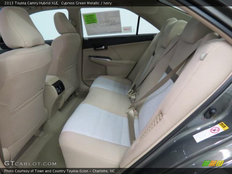Cypress Green Metallic / Ivory 2013 Toyota Camry Hybrid XLE