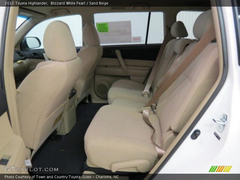 Blizzard White Pearl / Sand Beige 2013 Toyota Highlander