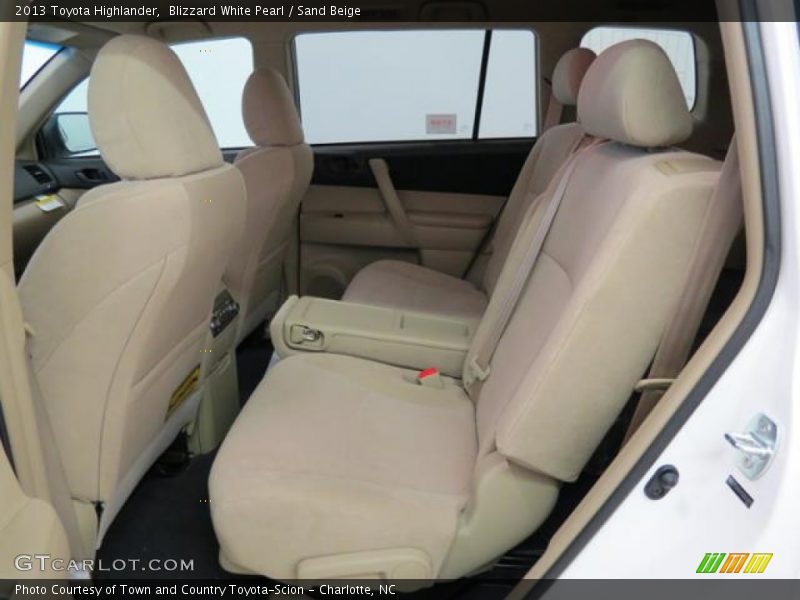 Blizzard White Pearl / Sand Beige 2013 Toyota Highlander