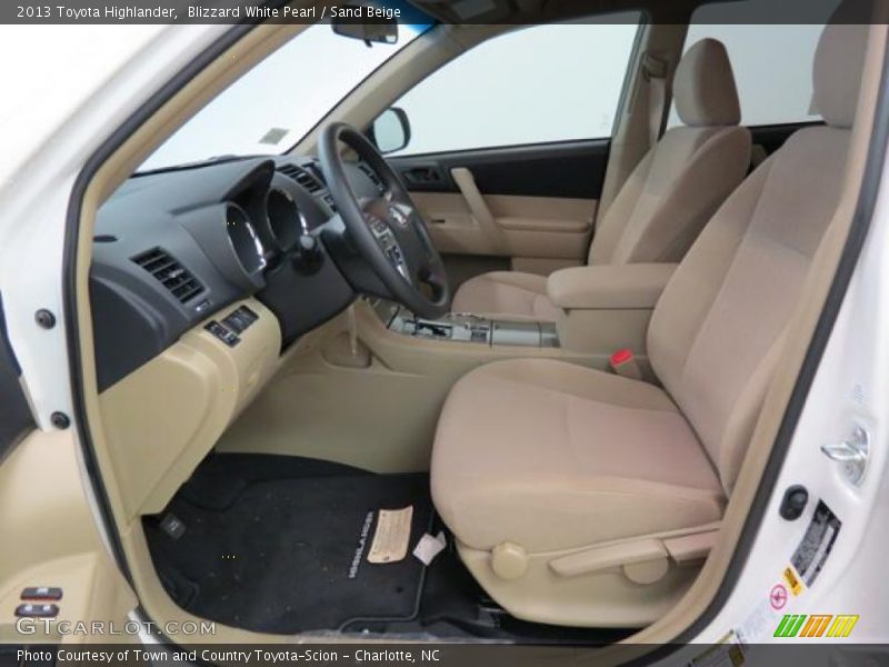 Blizzard White Pearl / Sand Beige 2013 Toyota Highlander