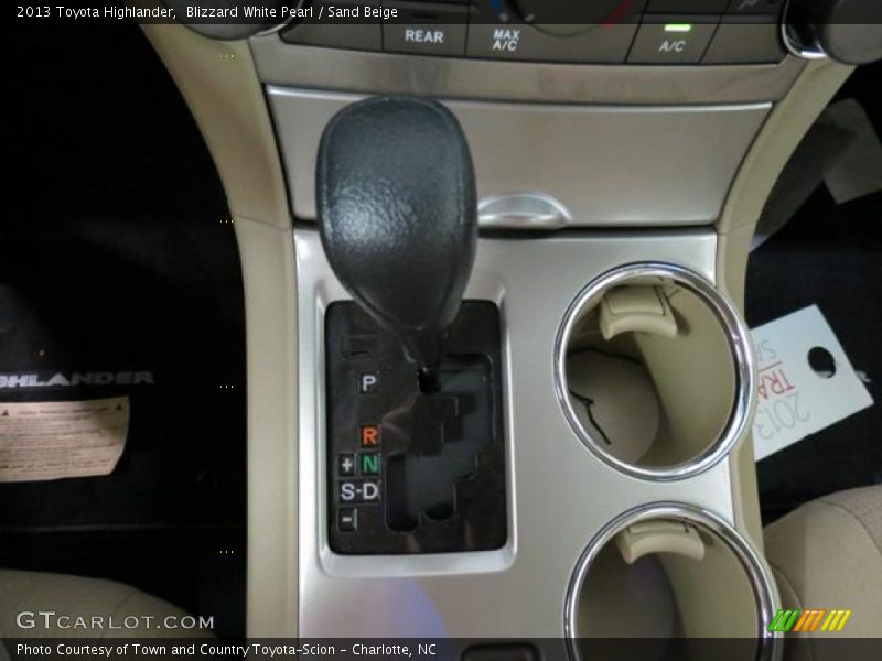 Blizzard White Pearl / Sand Beige 2013 Toyota Highlander