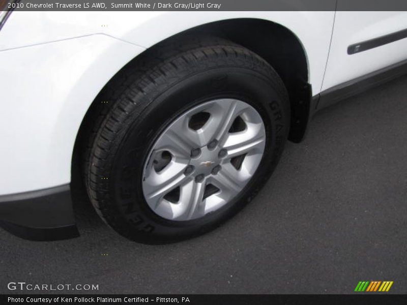 Summit White / Dark Gray/Light Gray 2010 Chevrolet Traverse LS AWD