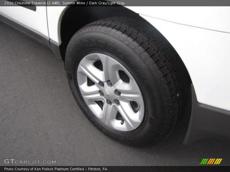 Summit White / Dark Gray/Light Gray 2010 Chevrolet Traverse LS AWD