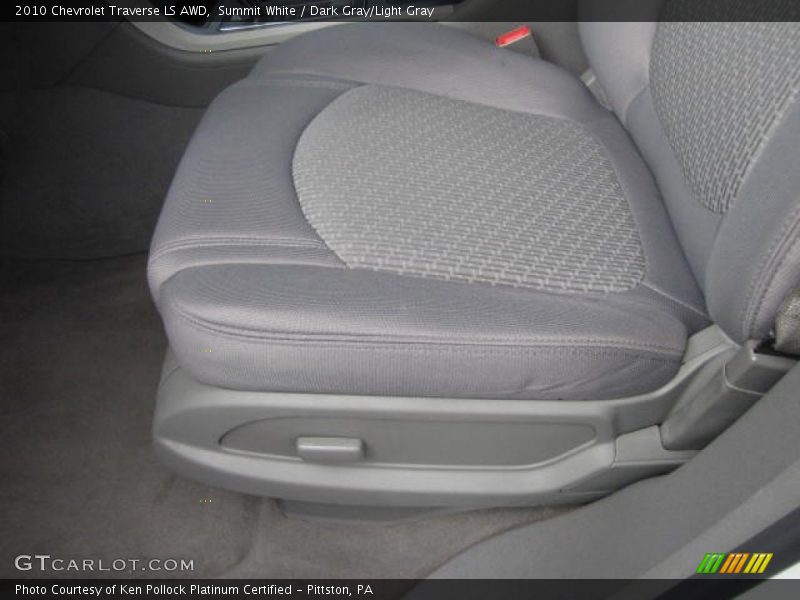 Summit White / Dark Gray/Light Gray 2010 Chevrolet Traverse LS AWD