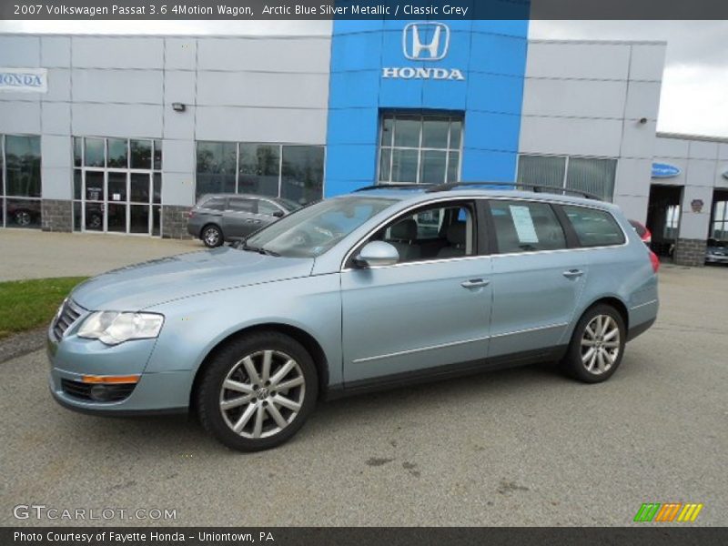 Front 3/4 View of 2007 Passat 3.6 4Motion Wagon