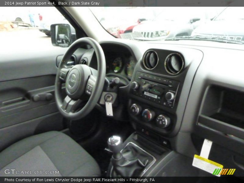 Black / Dark Slate Gray 2014 Jeep Patriot Sport 4x4