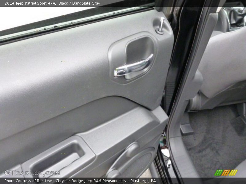 Black / Dark Slate Gray 2014 Jeep Patriot Sport 4x4