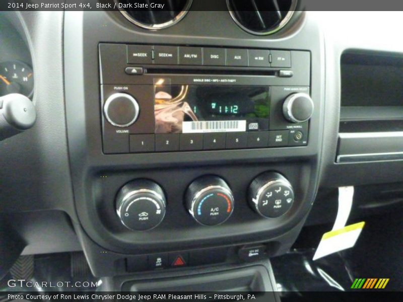 Controls of 2014 Patriot Sport 4x4