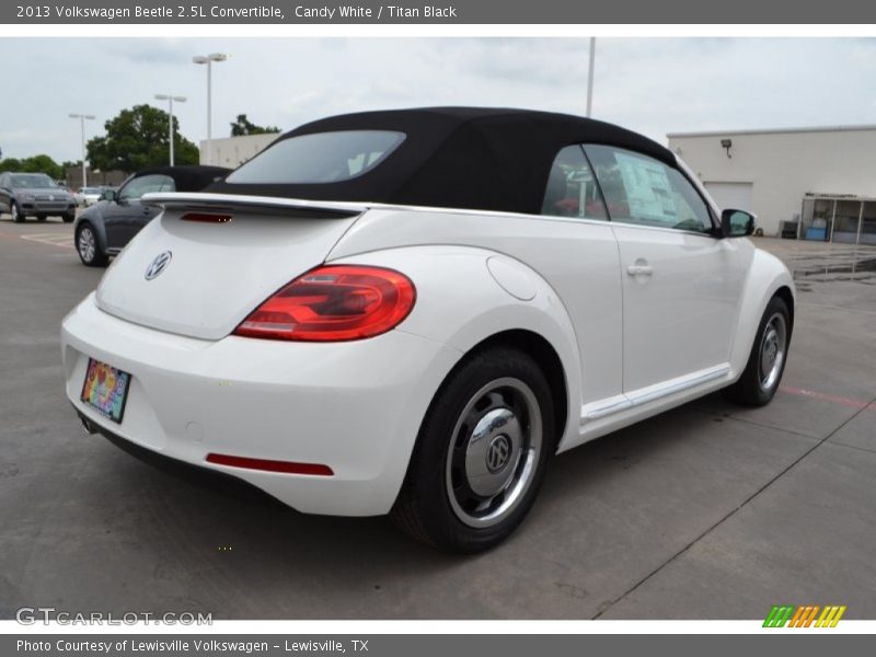 Candy White / Titan Black 2013 Volkswagen Beetle 2.5L Convertible