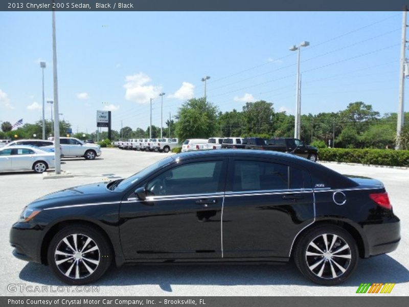 Black / Black 2013 Chrysler 200 S Sedan