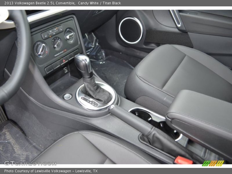 Candy White / Titan Black 2013 Volkswagen Beetle 2.5L Convertible