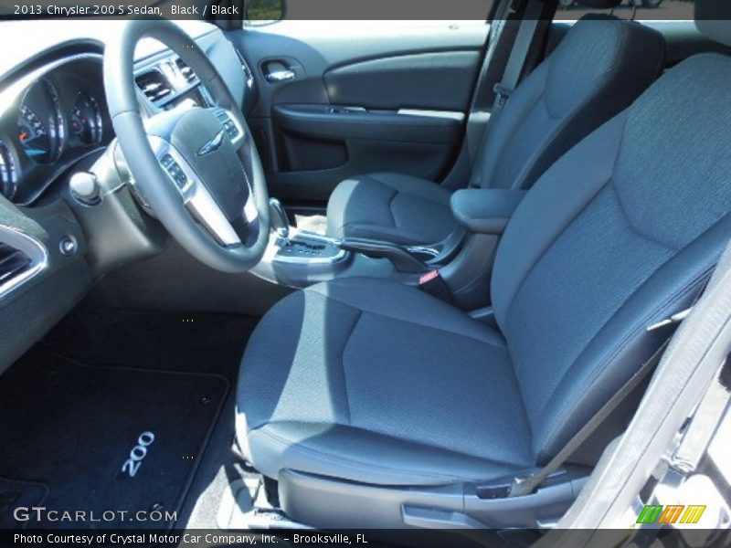 Black / Black 2013 Chrysler 200 S Sedan