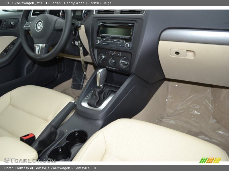 Candy White / Cornsilk Beige 2013 Volkswagen Jetta TDI Sedan