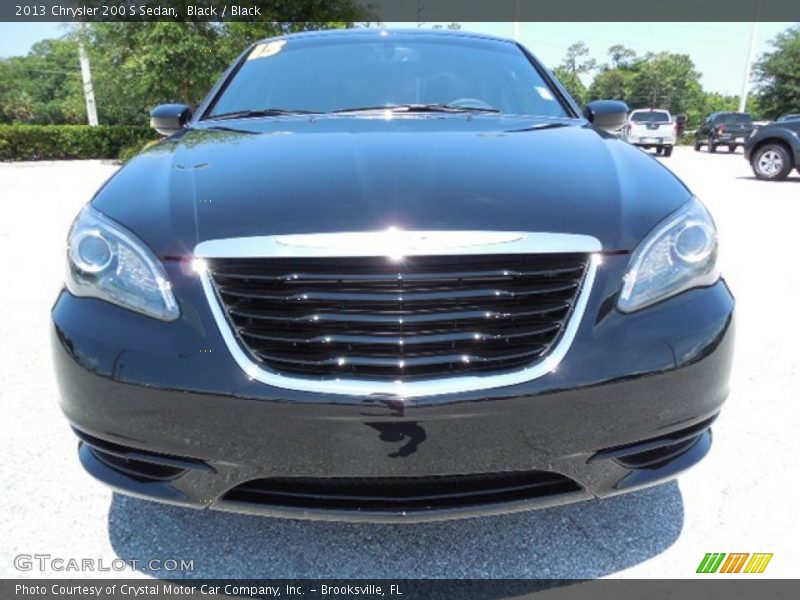 Black / Black 2013 Chrysler 200 S Sedan