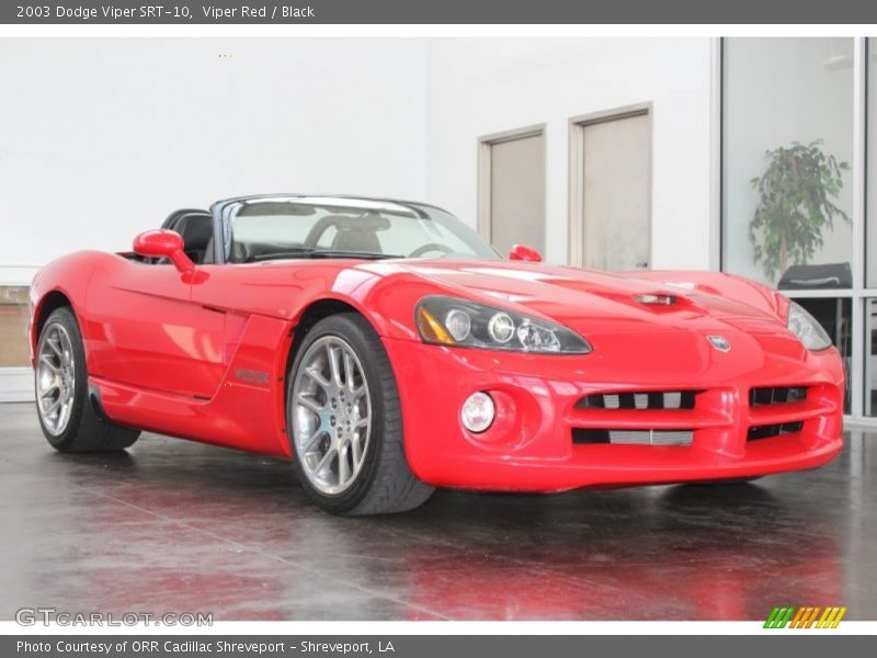 Front 3/4 View of 2003 Viper SRT-10