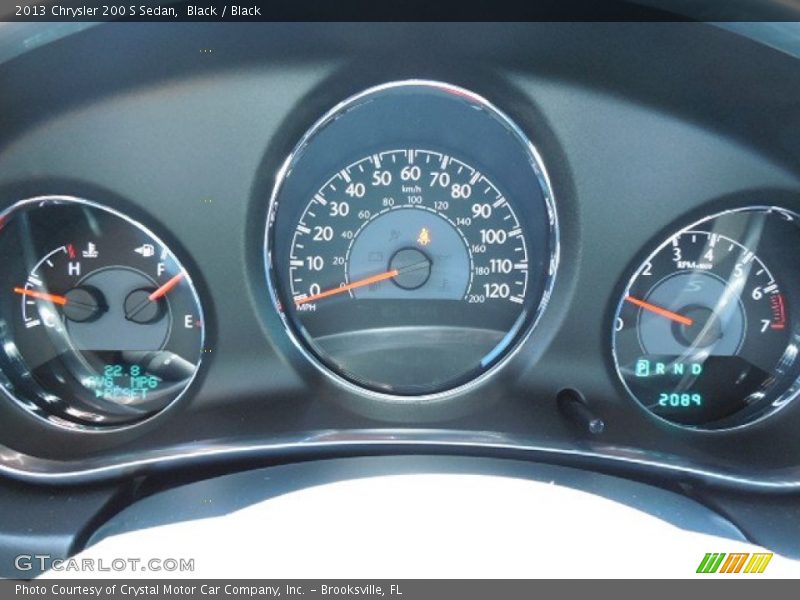 Black / Black 2013 Chrysler 200 S Sedan