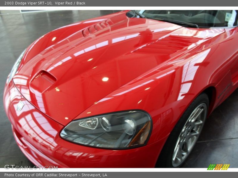 Viper Red / Black 2003 Dodge Viper SRT-10