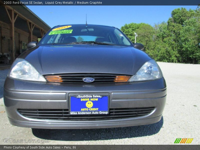 Liquid Grey Metallic / Medium Graphite 2003 Ford Focus SE Sedan