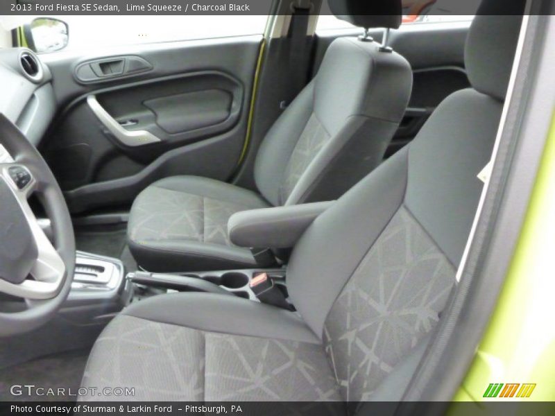 Lime Squeeze / Charcoal Black 2013 Ford Fiesta SE Sedan