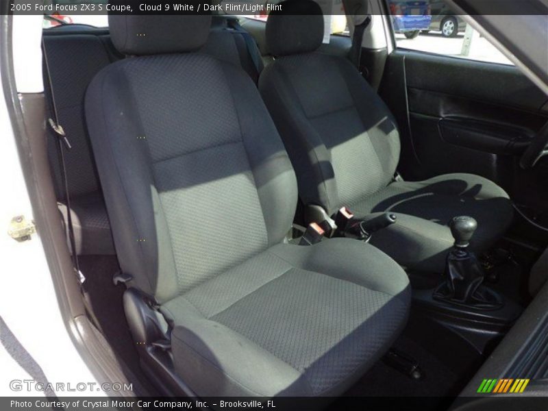 Cloud 9 White / Dark Flint/Light Flint 2005 Ford Focus ZX3 S Coupe