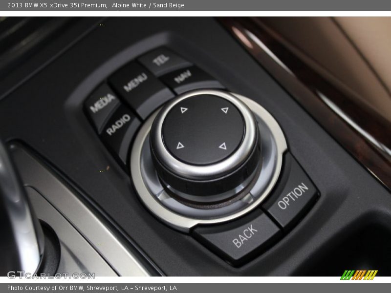 Alpine White / Sand Beige 2013 BMW X5 xDrive 35i Premium